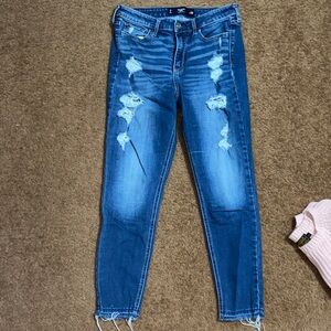 Hollister High Rise Crop Jeans